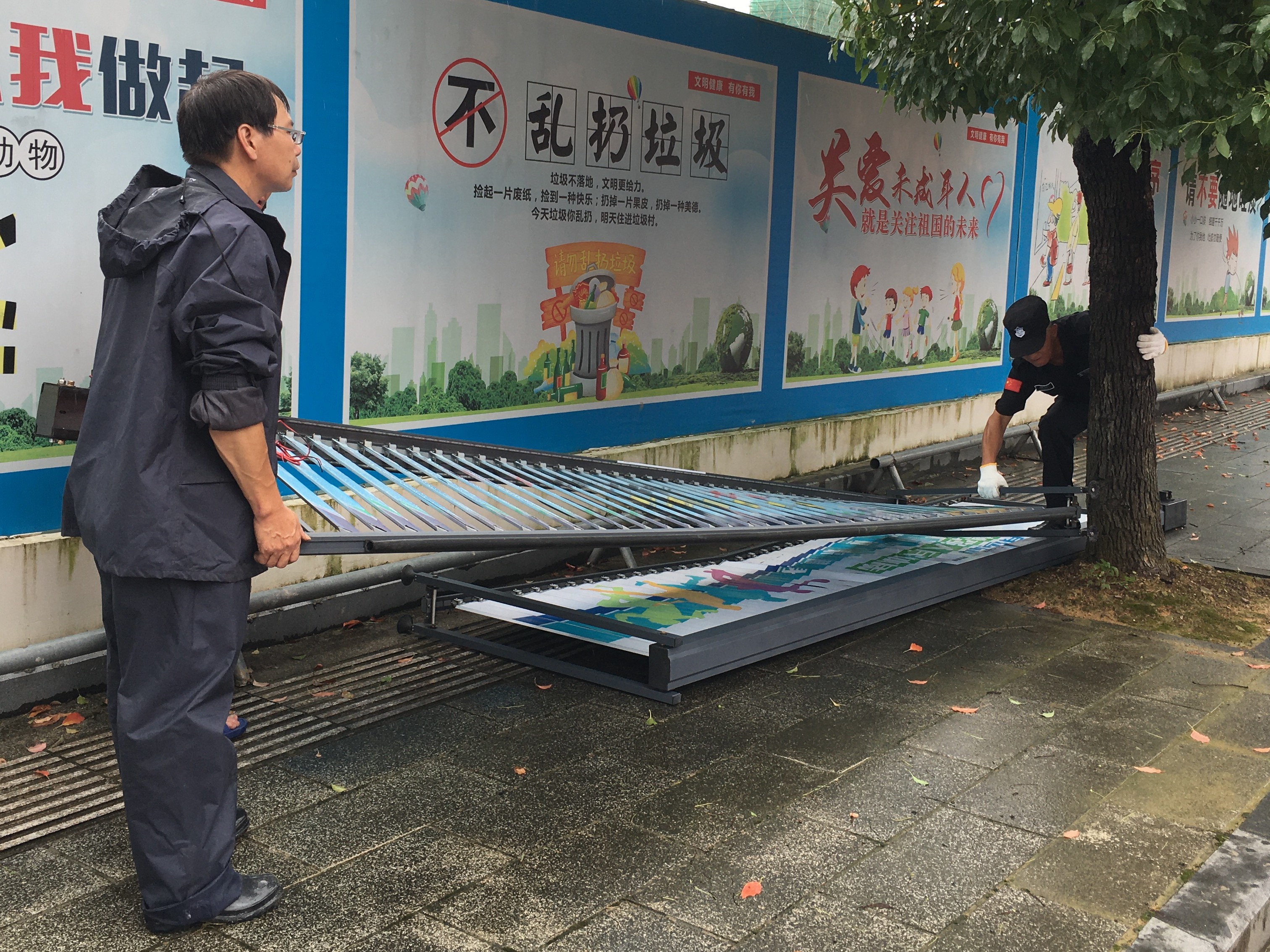 14-4-體育館-搬運柵欄.jpg
